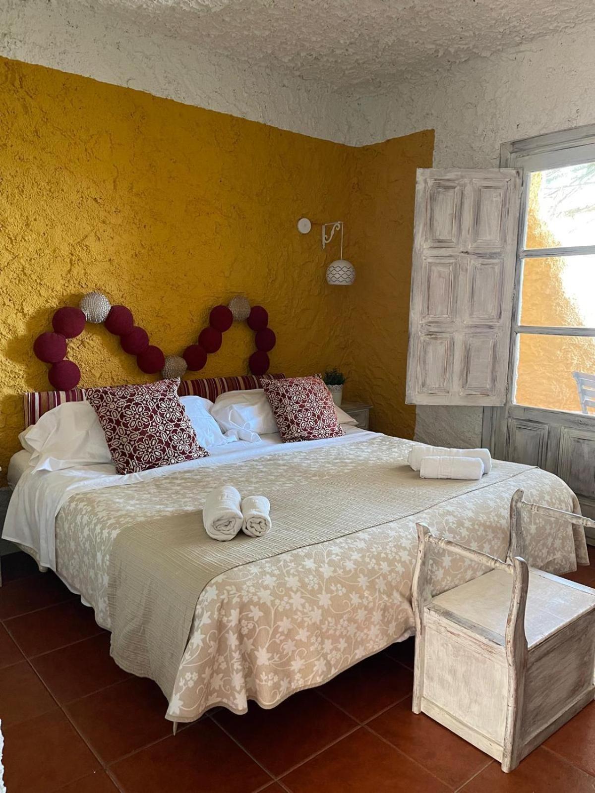 Hotel Rural Los Caracoles Фригиляна Екстериор снимка
